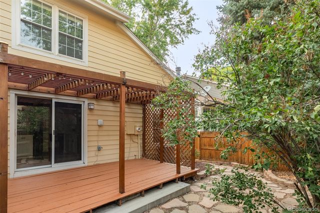 1562 S Spruce Street, Denver, CO 80231