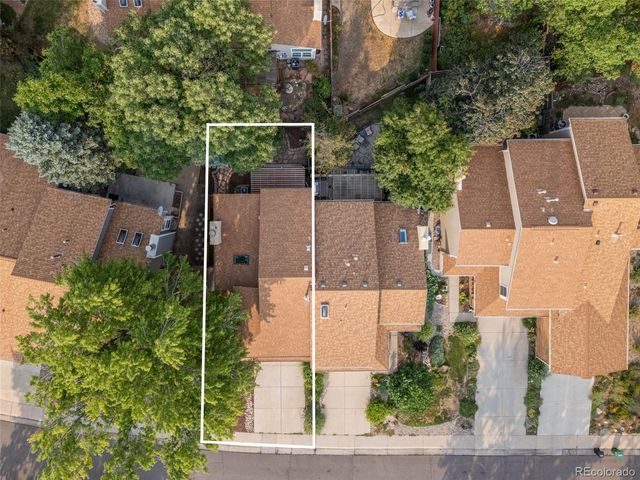 1562 S Spruce Street, Denver, CO 80231