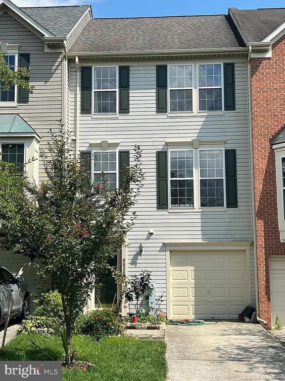 8820 PAPILLON DR, Ellicott City, MD 21043