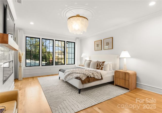 4142 Pineview Road, Charlotte, NC 28211