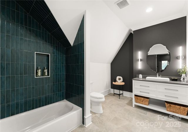 4142 Pineview Road, Charlotte, NC 28211