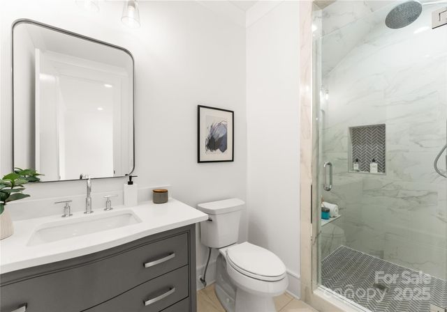 4142 Pineview Road, Charlotte, NC 28211