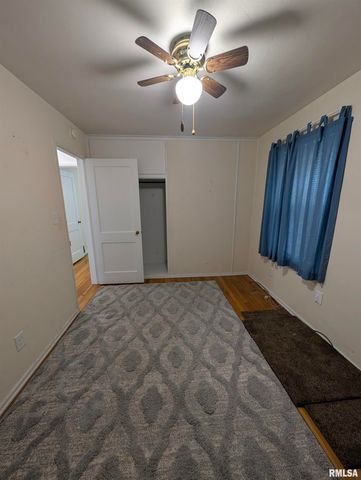 3129 N PARISH Avenue, Peoria, IL 61604