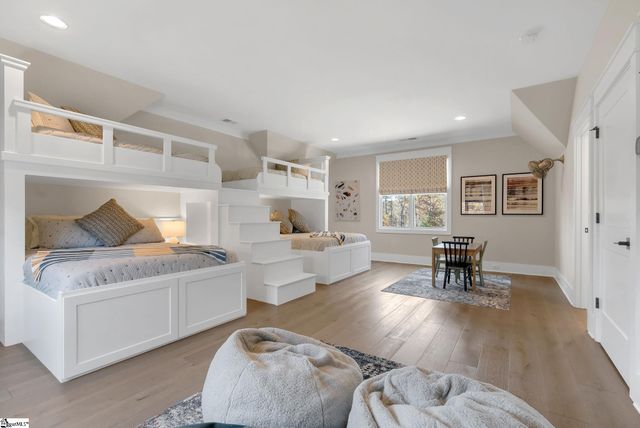 2 Cherokee Rose Trail, Marietta, SC 29661