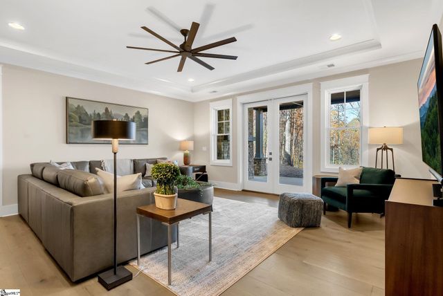 2 Cherokee Rose Trail, Marietta, SC 29661