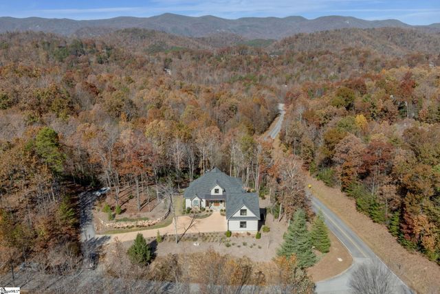 2 Cherokee Rose Trail, Marietta, SC 29661