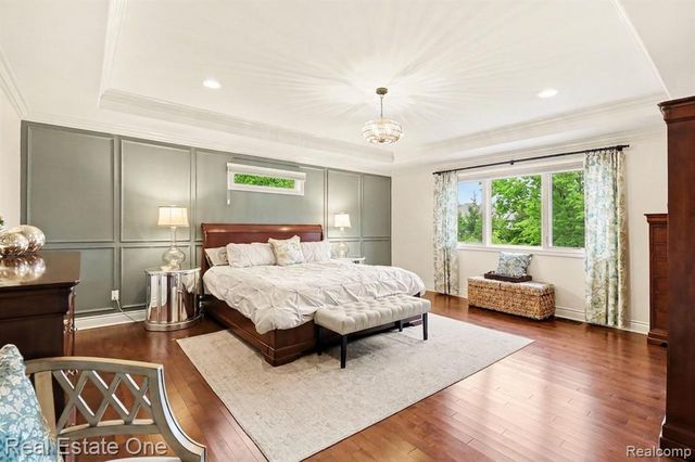960 Hill Hollow Lane, Milford, MI 48381