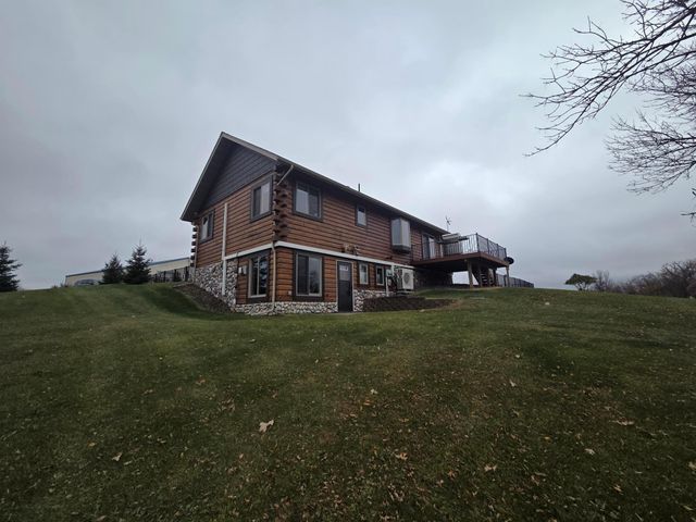 2040 275th Avenue, Luck, WI 54853