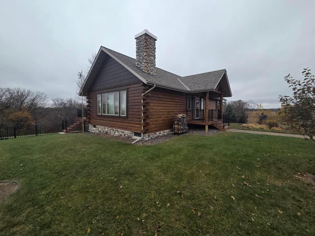 2040 275th Avenue, Luck, WI 54853