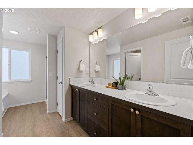 5150 Holly, Springfield, OR 97478