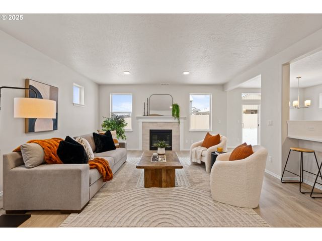 5150 Holly, Springfield, OR 97478