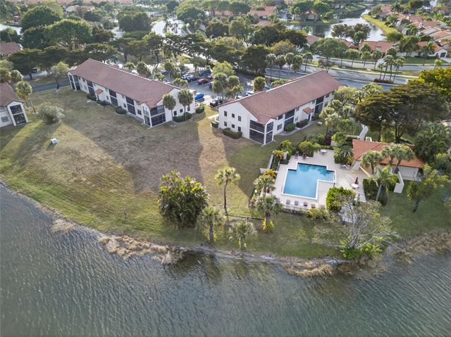 204 Lincoln Court 204, Deerfield Beach, FL 33442