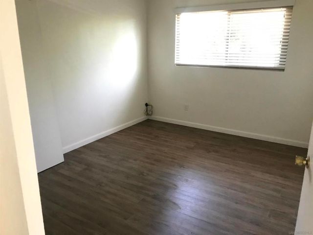 3035 Macaulay, San Diego, CA 92106