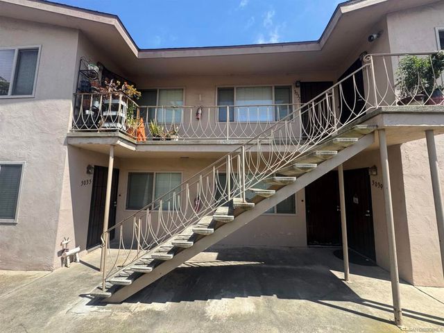 3035 Macaulay, San Diego, CA 92106