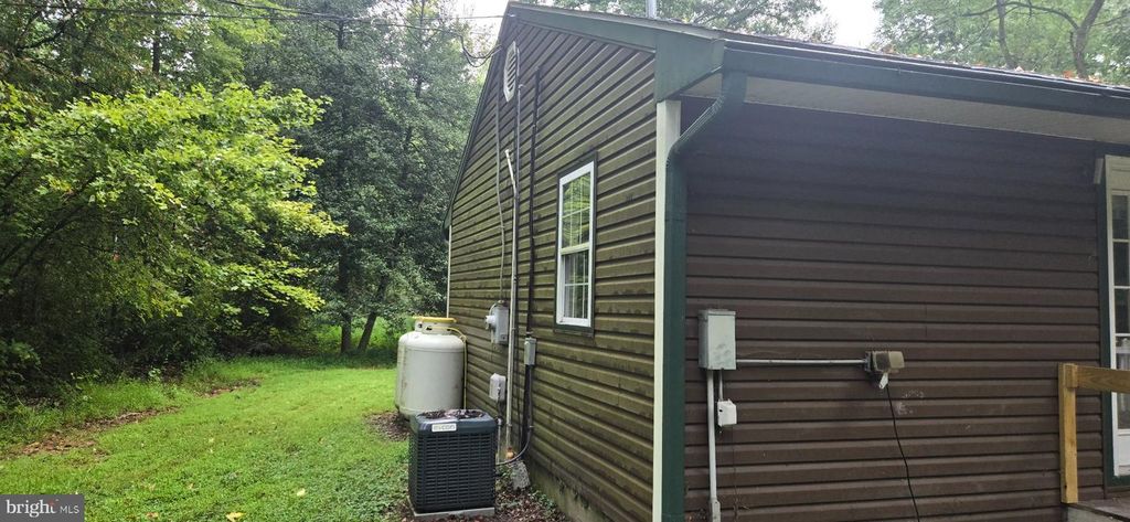 648 PENNS GROVE AUBURN, CARNEYS POINT, NJ 08069 — photo 4