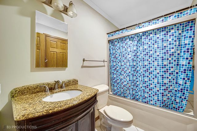 3207 Longford Drive, Joliet, IL 60431