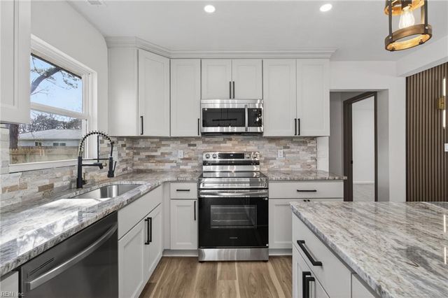 3417 Silina DR, Virginia Beach, VA 23452