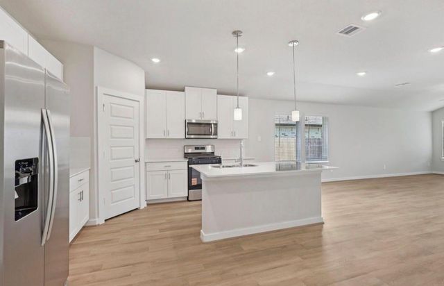 3300 Memorial Way, Texas City, TX 77591