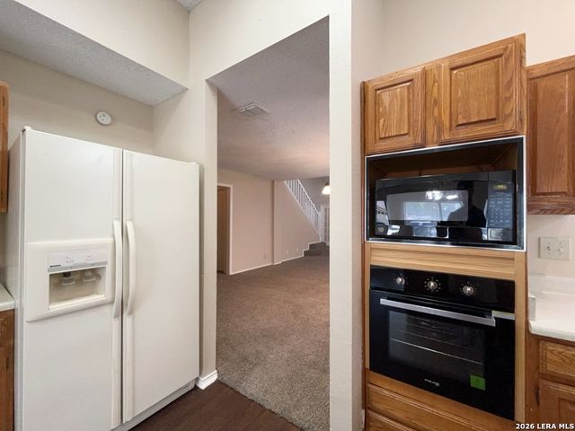 9706 Quiet Lake, San Antonio, TX 78254