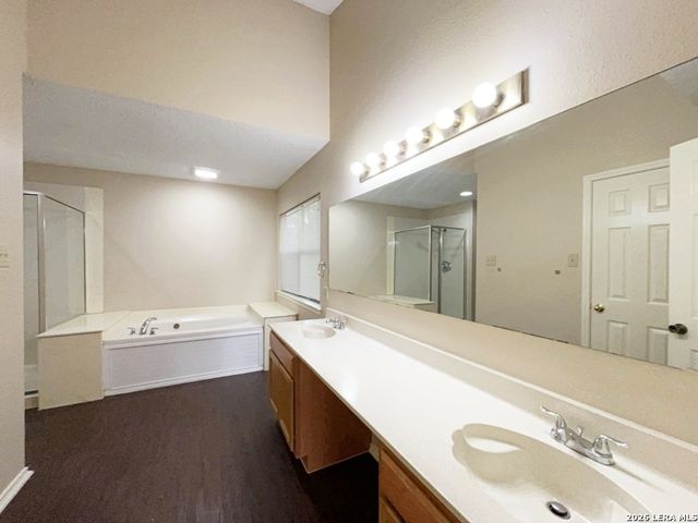 9706 Quiet Lake, San Antonio, TX 78254