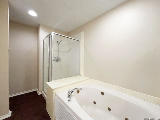 9706 Quiet Lake, San Antonio, TX 78254