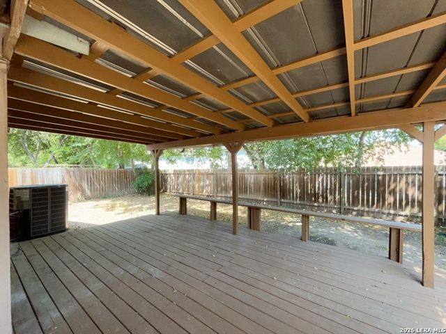 9706 Quiet Lake, San Antonio, TX 78254