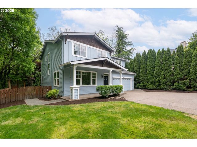 8416 Sw CEDARCREST St, Portland, OR 97223