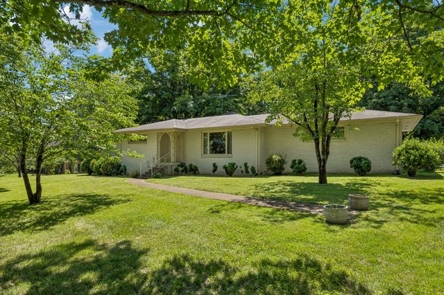 1505 Hillsboro Rd, Franklin, TN 37069