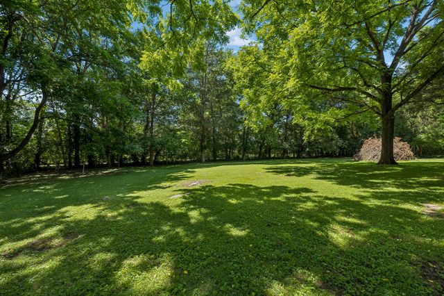 1505 Hillsboro Rd, Franklin, TN 37069