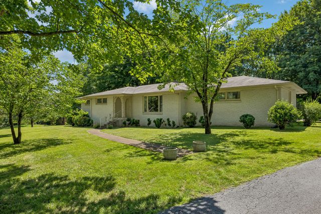 1505 Hillsboro Rd, Franklin, TN 37069