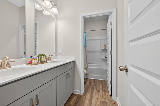 2808 Upton Circle, Cleveland, TN 37323