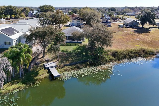 260 S CENTRAL AVENUE, Umatilla, FL 32784