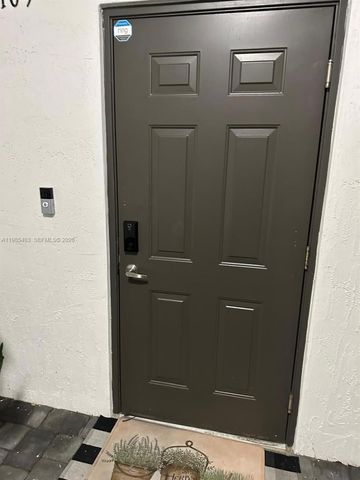 15540 SW 136th St 109, Miami, FL 33196