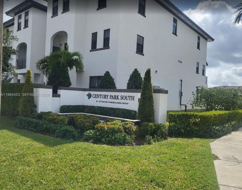15540 SW 136th St 109, Miami, FL 33196