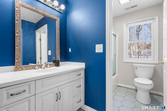 13 Surrey Lane, Monroe, CT 06468