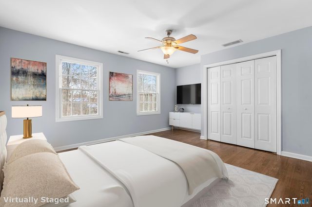 13 Surrey Lane, Monroe, CT 06468