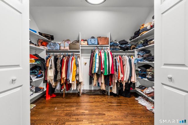 13 Surrey Lane, Monroe, CT 06468