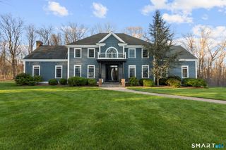 13 Surrey Lane, Monroe, CT 06468