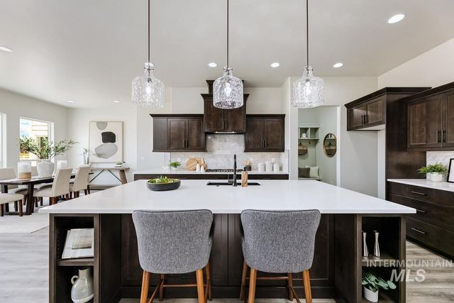 24865 Farm Dale Ave, Caldwell, ID 83607