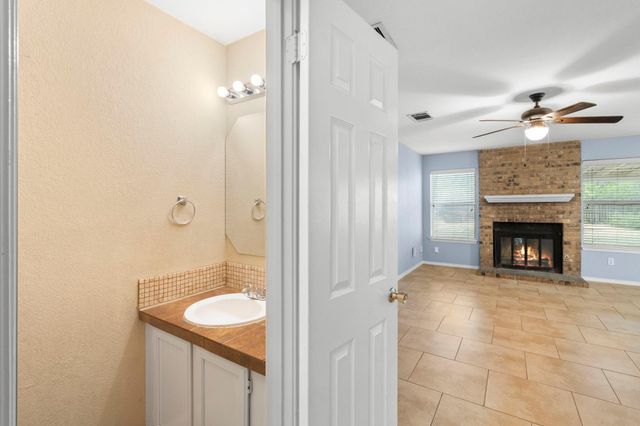 4015 Iriona BND, Austin, TX 78749