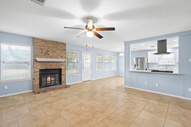 4015 Iriona BND, Austin, TX 78749