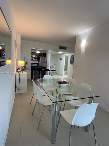 2301 Collins Ave 735, Miami Beach, FL 33139