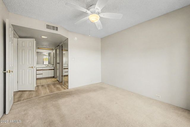 10410 N CAVE CREEK Road 1009, Phoenix, AZ 85020
