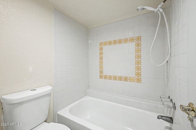10410 N CAVE CREEK Road 1009, Phoenix, AZ 85020