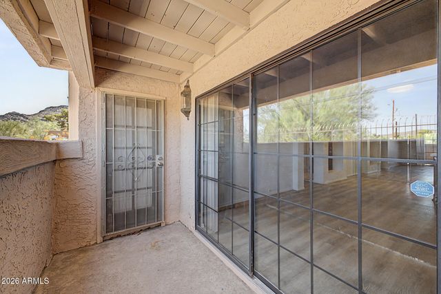 10410 N CAVE CREEK Road 1009, Phoenix, AZ 85020