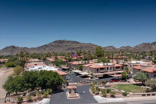 10410 N CAVE CREEK Road 1009, Phoenix, AZ 85020