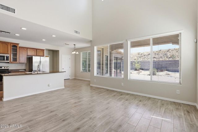 29399 N 67TH Avenue, Peoria, AZ 85383