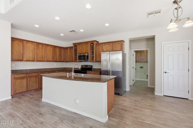 29399 N 67TH Avenue, Peoria, AZ 85383