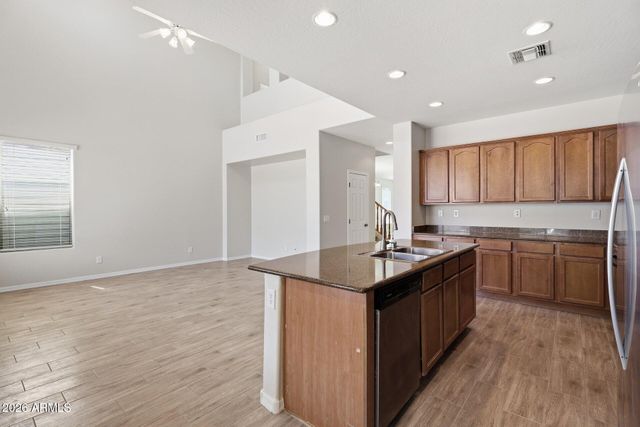 29399 N 67TH Avenue, Peoria, AZ 85383