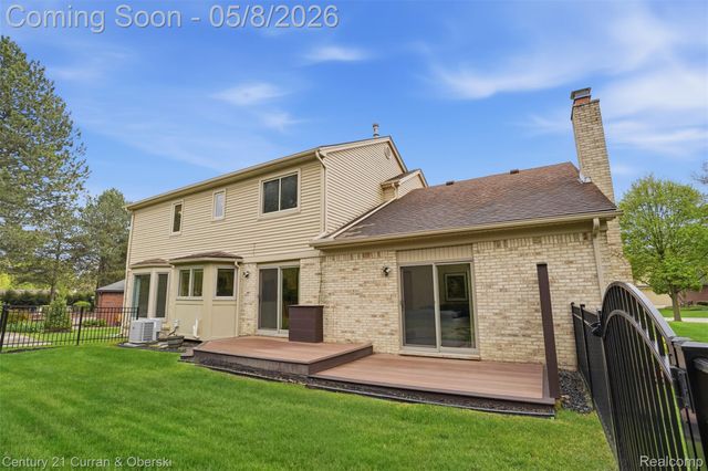 44775 Dunbarton Court, Novi, MI 48375